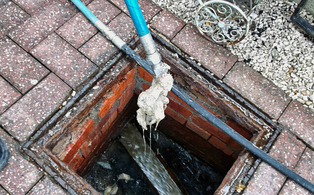 https://blockeddrainsmountlawley.com.au/uploads/2025/07/blocked-drains-598620.jpg