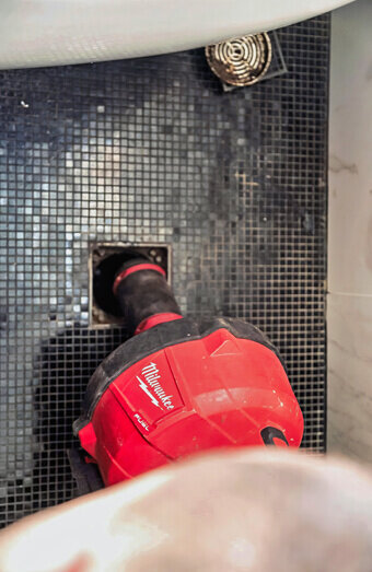 https://blockeddrainsmountlawley.com.au/uploads/2025/07/blocked-shower-drains-49713.jpg